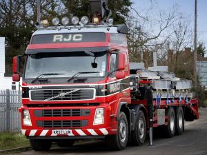 Volvo FM 8x4 (UK) '2006